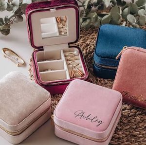 Boîte à bijoux portable ronde et carrée en velours avec miroir, étui de rangement en gros pour colliers et bagues - Product Image 2