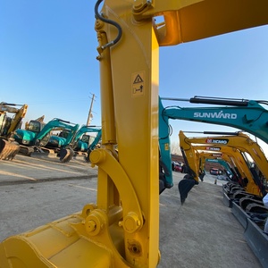 Mini-excavatrice hydraulique sur chenilles Komatsu PC60 d'occasion, presque neuve, faible nombre d'heures, 6 tonnes, pour travaux de terrassement - Product Image 5