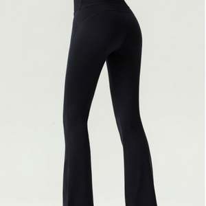 Ensemble de yoga deux pièces pour femmes, fermeture éclair, taille élastique, taille haute, couleur unie, spandex/nylon, écologique, séchage rapide, coupe ajustée, gym, yoga - Product Image 6