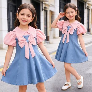 <span class=keywords><strong>ชุด</strong></span>เดรสลำลองสไตล์<span class=keywords><strong>คาวบอย</strong></span>สำหรับ<span class=keywords><strong>เด็ก</strong></span><span class=keywords><strong>ผู้หญิง</strong></span> ประดับโบว์ แขนพอง ตัดต่อผ้า  คอลเลคชั่นฤดูร้อน 2026 - Product Image 1