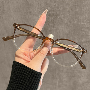 Gafas de mujer Danyang con montura redonda, bloqueo de luz azul, lentes de PC estrechas 86003, puente nasal estándar - Product Image 4
