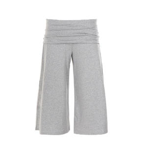 Shorts Bermuda en tricot à ourlet roulé de couleur unie pour femmes, taille élastique, décontractés, pour le sport et la détente - Product Image 6