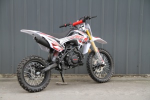 Motocicleta de Cross para Entusiastas de Deportes Extremos - Product Image 6