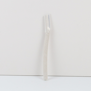 Maquinilla de afeitar biodegradable ecológica para mujer, recortadora de vello facial y cejas de paja de trigo - Product Image 4