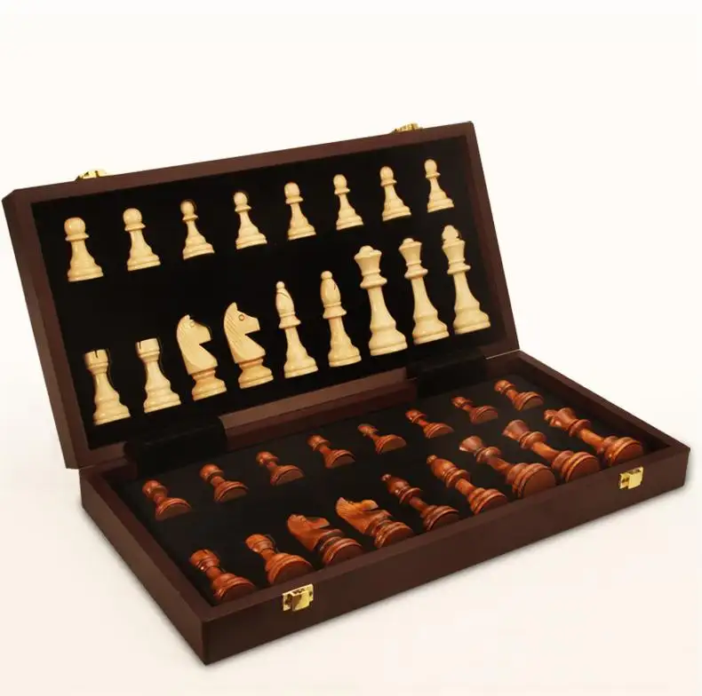 CHRT vente en gros de haute qualité pliant unisexe classique jeu d'échecs en bois massif cadeau haut de gamme de luxe jeu d'échecs en plein air