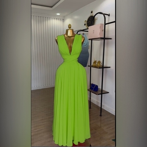 ชุดเดรสชายหาดผ้าชีฟองจีบระบาย คอวี แขนกุด แฟชั่นสำหรับผู้หญิง - Product Image 5