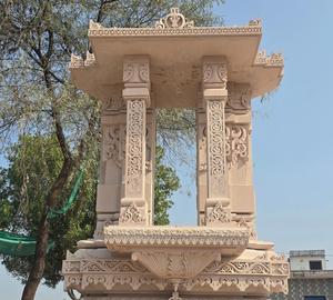 Puerta de Entrada de Piedra Arenisca Tallada a Mano, Estilo Tradicional Indio, con Artesanía Arquitectónica Hereditaria - Product Image 1