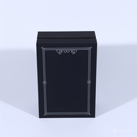 Boîtes d'emballage de parfum de luxe en carton rigide avec fermeture magnétique en forme de livre, gaufrage, paillettes et dorure à chaud pour couches et papier toilette