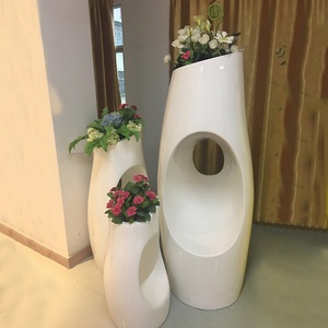 Pots <span class=keywords><strong>de</strong></span> fleurs multifonctionnels en résine et <span class=keywords><strong>fibre</strong></span> <span class=keywords><strong>de</strong></span> <span class=keywords><strong>verre</strong></span>, jardinières créatives adaptées à la pose assise - Product Image 1