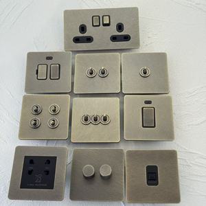 グリーンブロンズブラス86 250v 1/<span class=keywords><strong>2</strong></span>/3/4ギャングレトロ壁ライトトグルスイッチステンレススチールフレームUKStandard欧州ユニバーサルソケット - Product Image 2