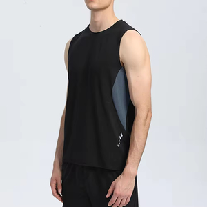 เสื้อผ้ากีฬาผู้ชายสำหรับฤดูร้อน น้ำหนักเบา ระบายอากาศได้ดี ซับเหงื่อ ดีไซน์คอกลมแบบสปอร์ต เหมาะสำหรับการฝึกซ้อม - Product Image 1