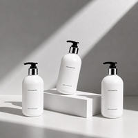 Grande bouteille de shampoing blanche en HDPE de 500 ml (17 oz) avec pompe à lotion noire, écologique, rechargeable, vide, distributeur de gel douche en plastique