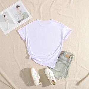 T-shirt da donna casual europea in poliestere stampato, estiva a maniche corte, con motivo divertente teschio e lettere, vestibilità ampia - Product Image 3