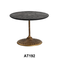 Table basse ronde en bois massif, Table basse ronde en bois de Thaddeus