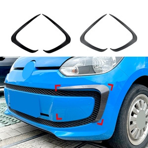 Rejilla Delantera para Parabrisas de Volkswagen Up, Color Negro Piano, Textura de Fibra de Carbono, ABS Adhesivo, Compatible con Modelos 2011-2015, Mejora de Diseño - Product Image 5