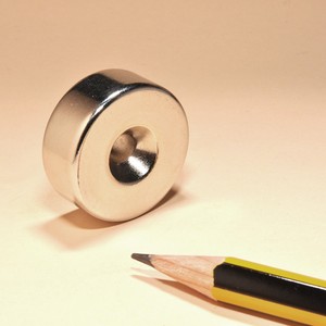 12000 Gauss imán de neodimio círculo de disco de ferrita redondo imanes de 1 pulgada con agujeros - Product Image 2