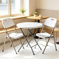 Meubles de fête d'extérieur modernes, table ronde pliable en plastique HDPE avec structure en métal pour les événements de mariage, banquets, hôtels et villas