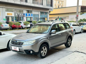 <span class=keywords><strong>Subaru</strong></span> Forester Luxury 2008 Usata, SUV 5 Posti, Motore 2.0L Benzina, Veicolo Fuoristrada in Vendita - Product Image 2