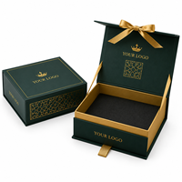 Caja de Regalo Magnética Roja de Lujo con Logotipo Personalizado, Caja de Embalaje de Cartón Rígido Plegable con Asa e Inserto para Té y Cosméticos