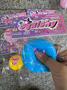 Jouet anti-stress mignon et populaire, nouveau design viral de patte de chat à grande bouche, cadeau unisexe pour les enfants de 5 à 7 ans, les adolescents et les adultes - Product Image 2