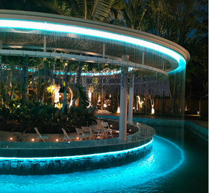 Rideau de pluie cascade LED extérieur personnalisé, élément d'eau métallique autoportant et fontaines cascade