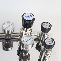 Regulator Pengalih Tekanan Semi Otomatis UHP Silinder Ganda 300 bar Inlet 2-35 bar Outlet N2 O2 Ar H2 He CO2 Propana Argon