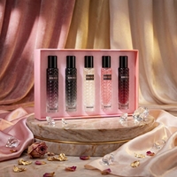 Collection de mini-parfums tendance aux senteurs fruitées, prise en charge OEM/ODM, coffret de 5 parfums avec boîte magnétique rose vif