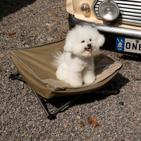Erhöhtes Hundebett mit tragbarem Camping-Hundeliegebett und feuchtigkeitsbeständigem Outdoor-Haustierbett mit abnehmbarem, atmungsaktivem Netzgewebe