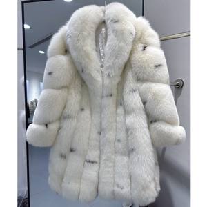 Куртка с мехом из натурального белого меха - Product Image 4