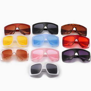 Gafas <span class=keywords><strong>de</strong></span> Sol Rectangulares <span class=keywords><strong>de</strong></span> <span class=keywords><strong>Moda</strong></span> <span class=keywords><strong>de</strong></span> Lujo, Estilo Vintage, <span class=keywords><strong>para</strong></span> <span class=keywords><strong>Mujer</strong></span>, con <span class=keywords><strong>Lentes</strong></span> Acrílicas Polarizadas, Montura <span class=keywords><strong>de</strong></span> Plástico, Gran Tamaño, Oferta <span class=keywords><strong>de</strong></span> <span class=keywords><strong>2021</strong></span> - Product Image 4