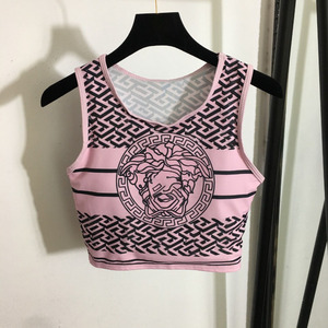 Nouvel ensemble de <span class=keywords><strong>yoga</strong></span> pour femme : débardeur imprimé portrait Méduse et leggings amincissants élastiques en <span class=keywords><strong>coton</strong></span> – Collection Printemps-Été 2024 - Product Image 2