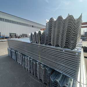 Trave di traffico AASHTO M180 Guardrail autostradale zincato a caldo Q355B W barriere di traffico del fascio - Product Image 6