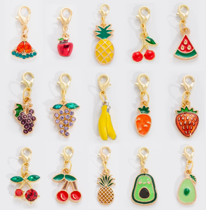 Al por mayor, bonito set de dijes colgantes de frutas esmaltadas 3D, ligeros, de moda de verano, para llavero, pulsera DIY y accesorio de joyería hecho a mano - Product Image 2