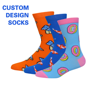 Chất Lượng Cao Biểu Tượng Tùy Chỉnh Crew Socks Chống-Trượt Mồ Hôi Vớ Cho Thể Thao Ngoài Trời Cho Trẻ Em Thanh Niên Với Logo Trên Dưới Cho Mùa Xuân - Product Image 2