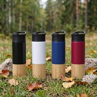 Botol Air Bambu Dinding Ganda Termal dengan Logo Kustom, Botol Bambu Vakum Terisolasi dengan Infuser Teh dan Tutup Flip Top
