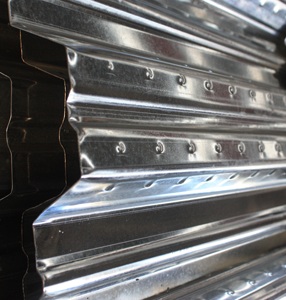 Compuesto de acero cubiertas de suelo galvanizado Perfil de cubierta para materiales de construcción - Product Image 4