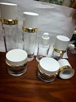 Ensemble de flacons de sérum et de lotion tonique pour soins de la peau en verre dégradé de luxe avec pompe plaquée or, plusieurs couleurs, flacons cosmétiques