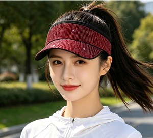 Casquette d'été fine et tendance pour femmes, protection solaire, style Y2K Hip-hop, imprimé léopard, ornée de pierres, cristaux et strass, idéale pour les voyages et les sorties. - Product Image 2