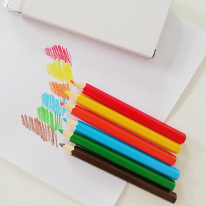 Le dimensioni <span class=keywords><strong>e</strong></span> i colori sono piccole <span class=keywords><strong>e</strong></span> convenienti matite per bambini set di mini matite colorate in legno di mezza dimensione per bambini - Product Image 4
