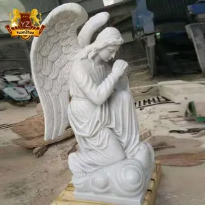 Decorazione di angelo del santuario che intaglia la pietra che piange angelo scultura angelo di marmo bianco che piange con la statua delle ali