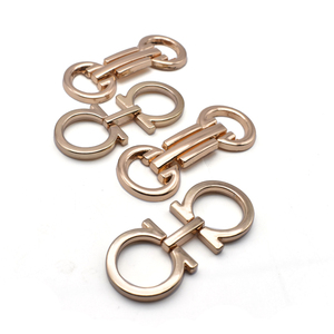 جاهز للشحن: أجزاء إبزيم أحذية معدنية فاخرة، إكسسوارات أحذية رجالية، زينة أحذية على شكل فيونكة - Product Image 1