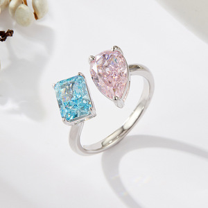<b>Ice</b> Flower Cut <b>Ring</b> Pink Blue Geometric Shape Prong Setting Adjustable Women's Fashion Jewelry - Product Image 4