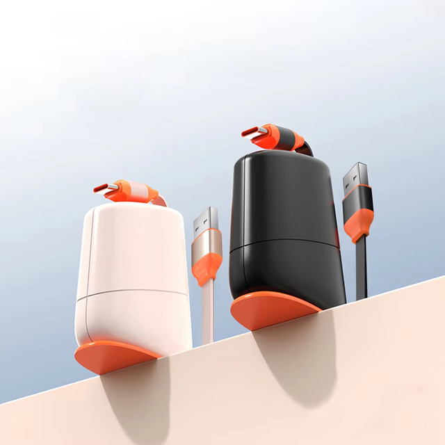 Multiple Function Desktop PD Fast Charging 60w USB C Retractable Fast Charging USB Data Cable Mobile Phone Charger