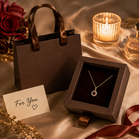 Boîte cadeau de luxe de taille personnalisable OEM pour l'emballage de produits haut de gamme et l'emballage de cadeaux de fête