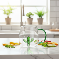 Tasse de boisson réutilisable en verre de conception de dessin animé de sculpture animale 3D faite à la main avec poignée décorative