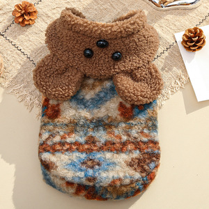 Abrigo para perros con forro polar, diseño Fair Isle, ropa de invierno y otoño para mascotas, cálido, con capucha y orejas de oso, para perros pequeños - Product Image 2