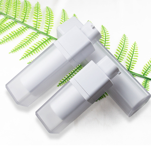 Vente en gros de 15ml 30ml 50ml Acrylique en plastique à double paroi pour crème de forêt blanche transparente Bouteilles à pompe sans air carrées pour soins de la peau pour Loti - Product Image 4