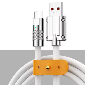 1.2M 4FT 3in1 Silicone Souple TPE USBA USB C Micro USBL Charge Métallique Shell Câble 3-en-1 Pd Charge Rapide USB Câble 1.2M - Product Image 4