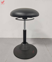 Tabouret ergonomique à bascule pour une assise active, chaise de bureau à hauteur réglable avec base inclinable