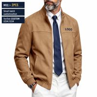 Blouson Bomber Homme Personnalisé avec Logo, en Faux Daim, Col Montant, Fermeture Éclair Intégrale, Style Décontracté Chic, Léger, Coupe Ample, Style Western, Vente en Gros